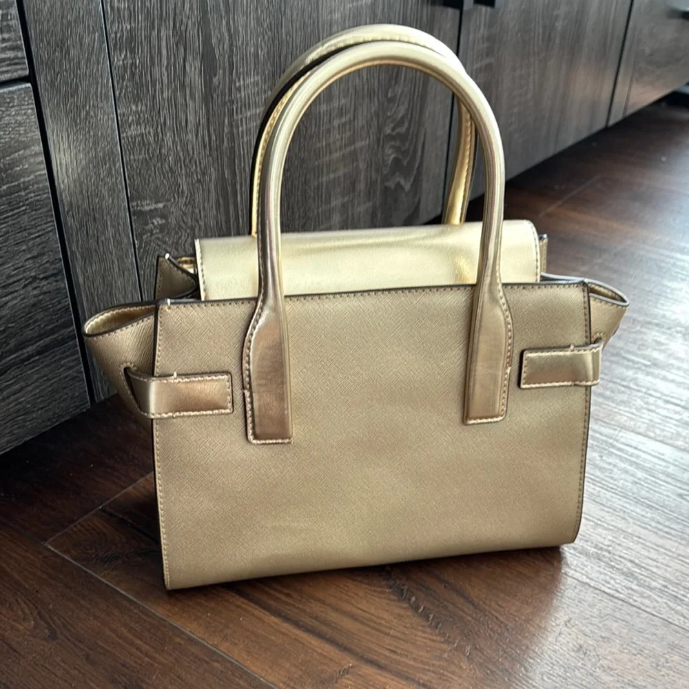 Michael Kors NWT Carmen Medium Metallic belted Gold Satchel Handbag - Picture 2 of 14